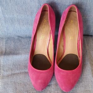 Fuchsia aldo pump